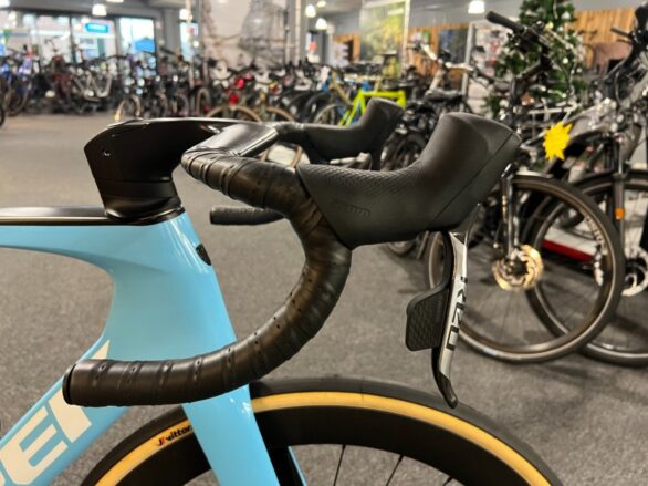 Trek Madone SLR 9 AXS Gen 7 DEMO Azure Heren 2024