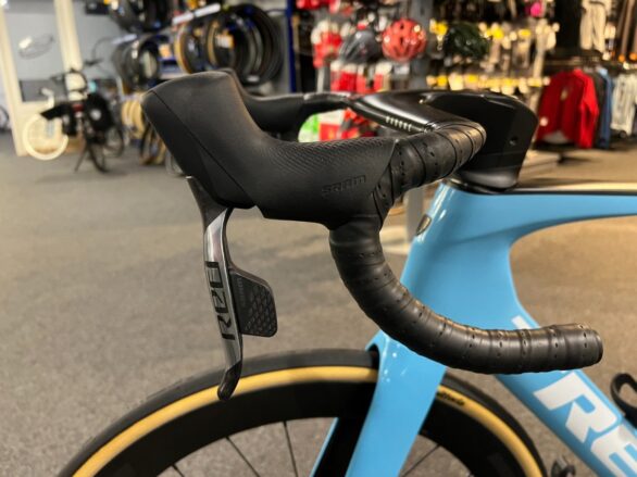 Trek Madone SLR 9 AXS Gen 7 DEMO Azure Heren 2024